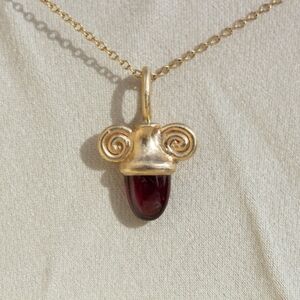 Leili Kasraie 14k Amphora Charm